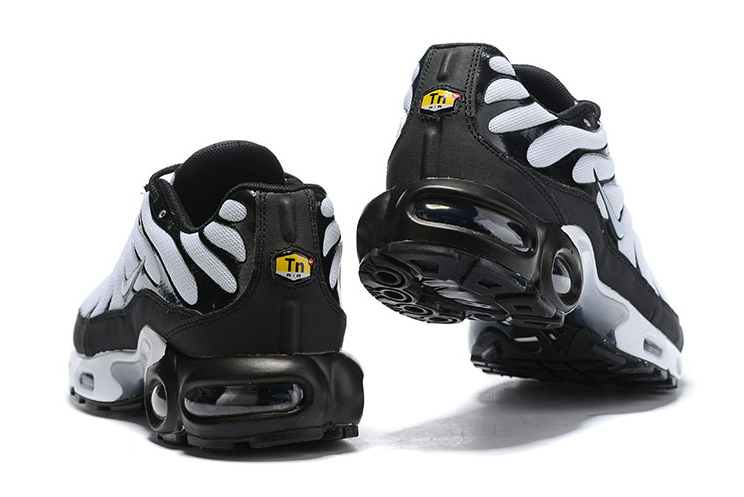 Nike Air Max Tn "Monochrome"