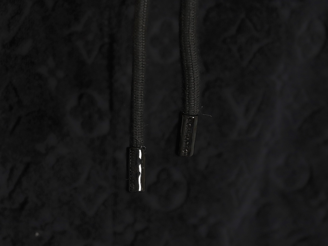 Lv Shorts "Black"
